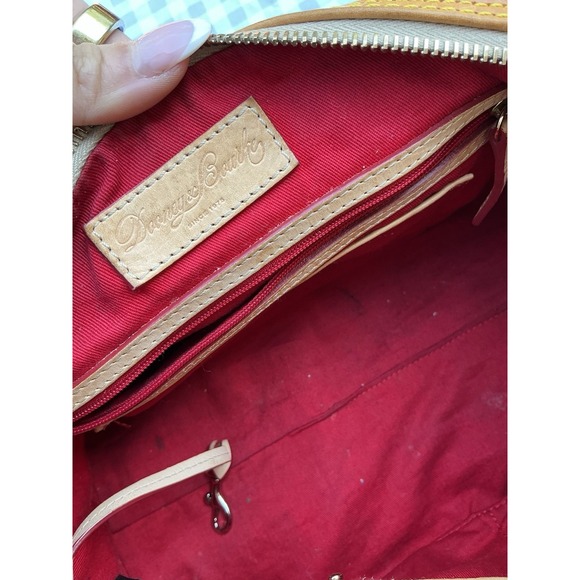 Dooney & Bourke Hibiscus Floral Barrel Bag Purse Shoulder Bag Read - Picture 5 of 12